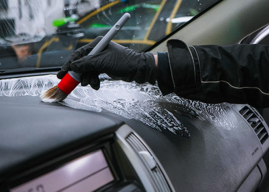 Þrif að innan - Fólksbílar/smábílar